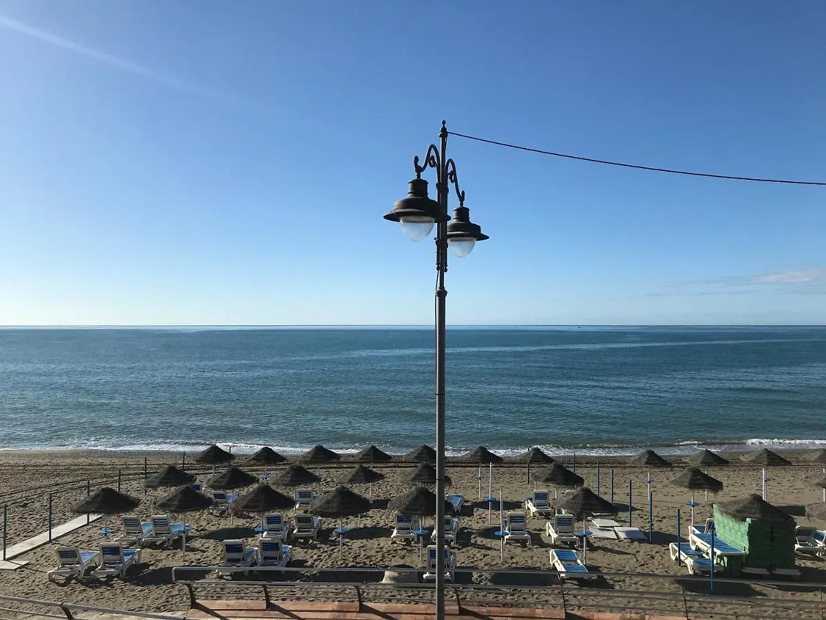 Holidays & Home Ii, 3 Habitaciones, Piscinas ,150 Metros Playa 贝纳尔马德纳