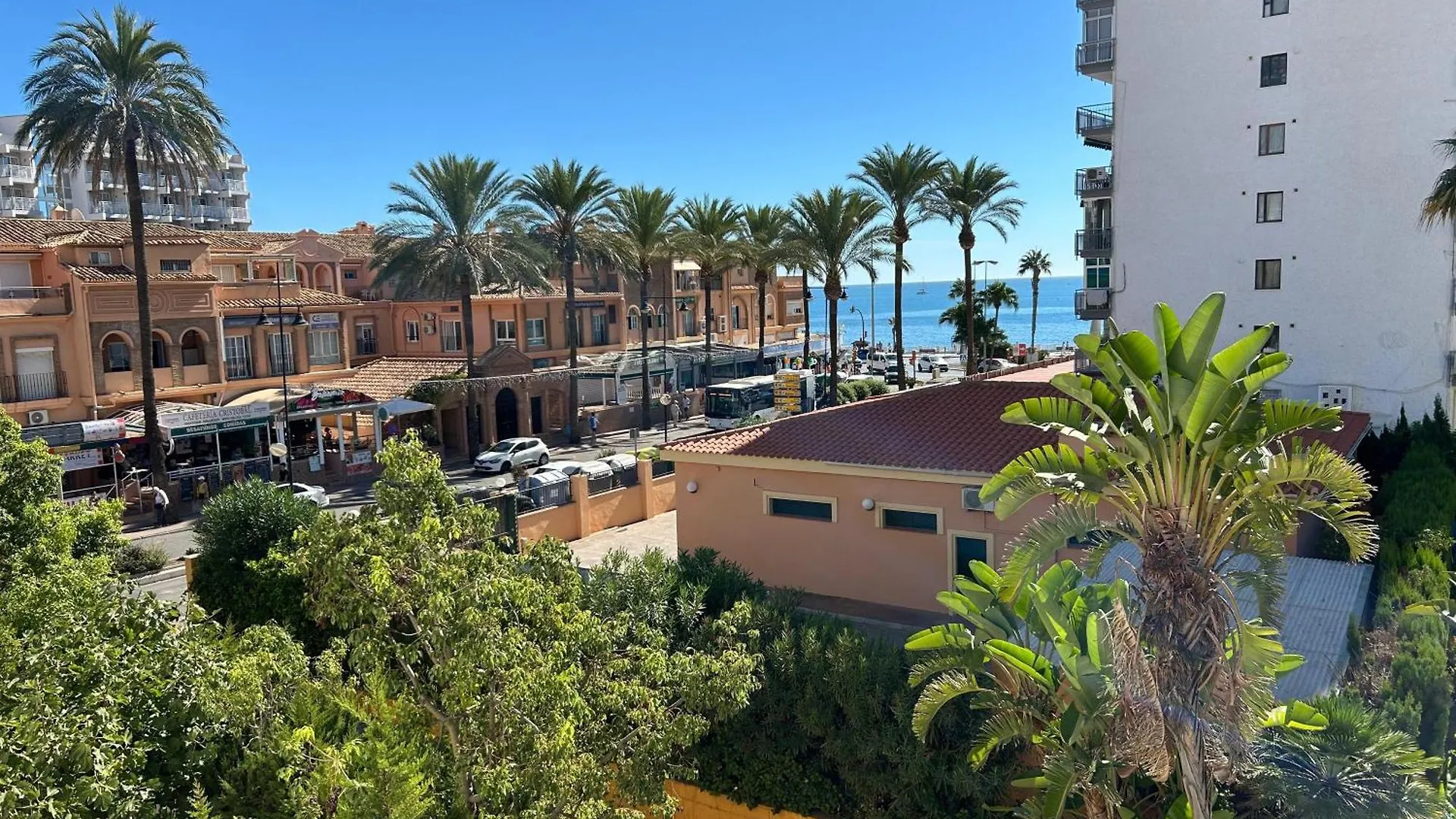 公寓 Holidays & Home Ii, 3 Habitaciones, Piscinas ,150 Metros Playa 贝纳尔马德纳