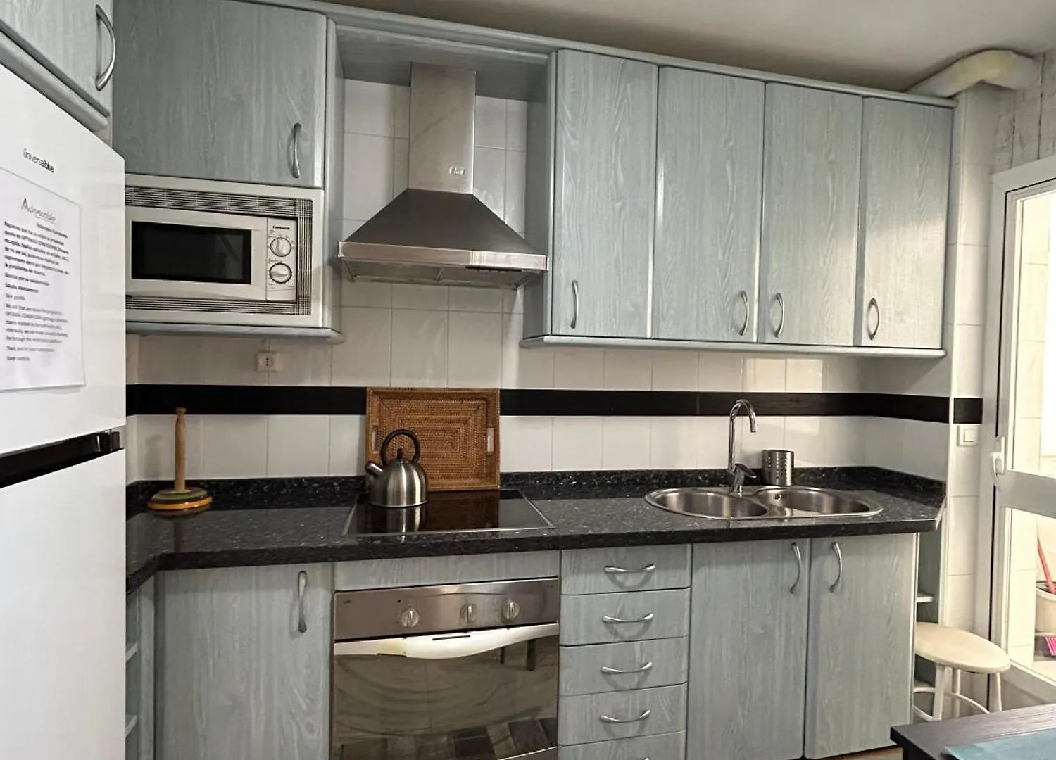 Holidays & Home Ii, 3 Habitaciones, Piscinas ,150 Metros Playa 贝纳尔马德纳